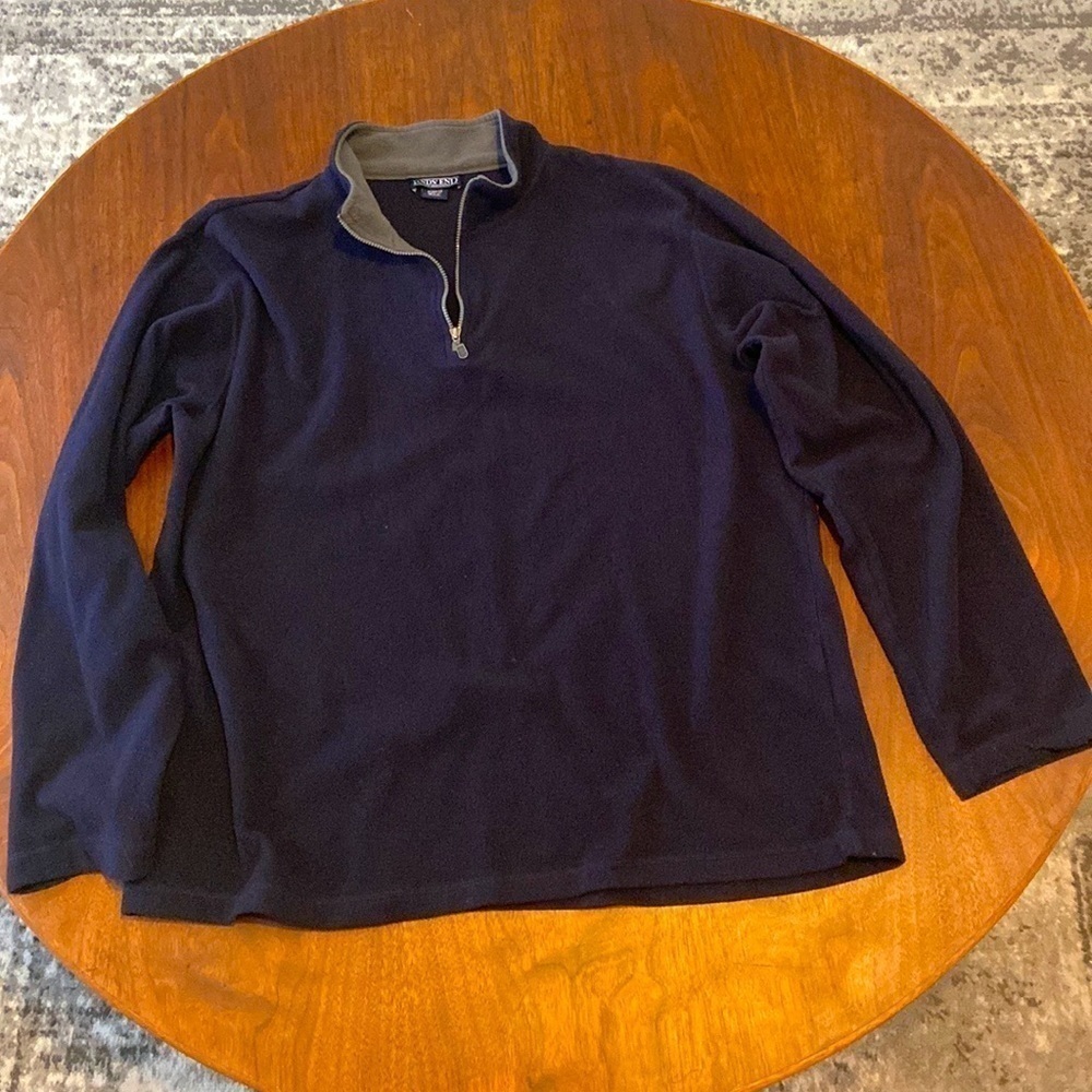 Lands End half zip light fleece pull over in size Regular in dark blue